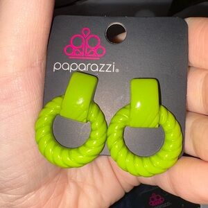 Paparazzi Vibrant Green Circular Earrings